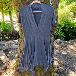 Women’s Gray Tunic Handkerchief Style XXL